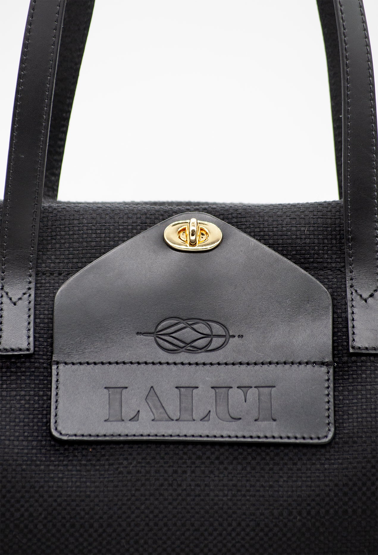 LADY LALUI Dark Rose